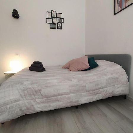 La Casa Di Oreno วิแมร์คาเต ภายนอก รูปภาพ