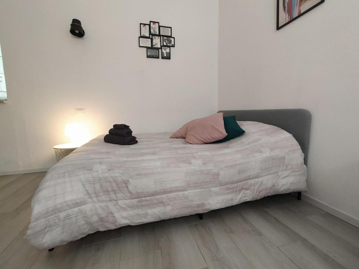 La Casa Di Oreno วิแมร์คาเต ภายนอก รูปภาพ
