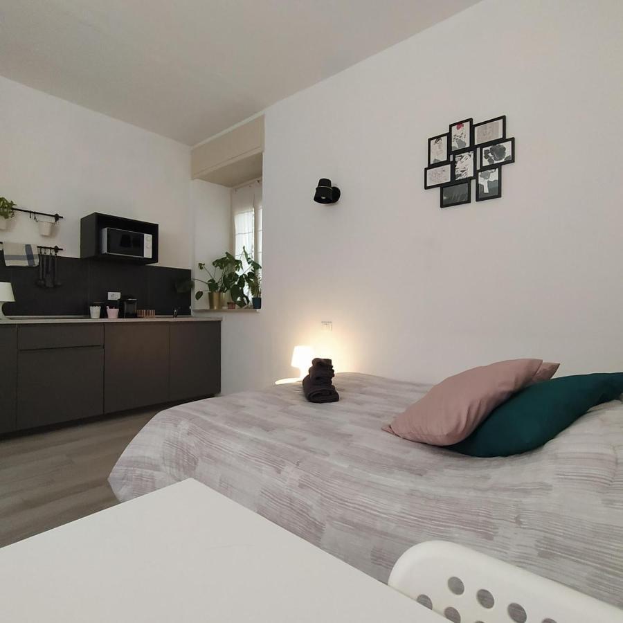 La Casa Di Oreno วิแมร์คาเต ภายนอก รูปภาพ